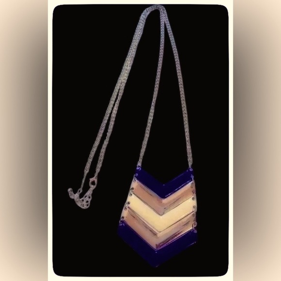 Vintage Chevron Arrow Stack Necklace in Black, Silver & White  w/Adj. Chain - Picture 1 of 6